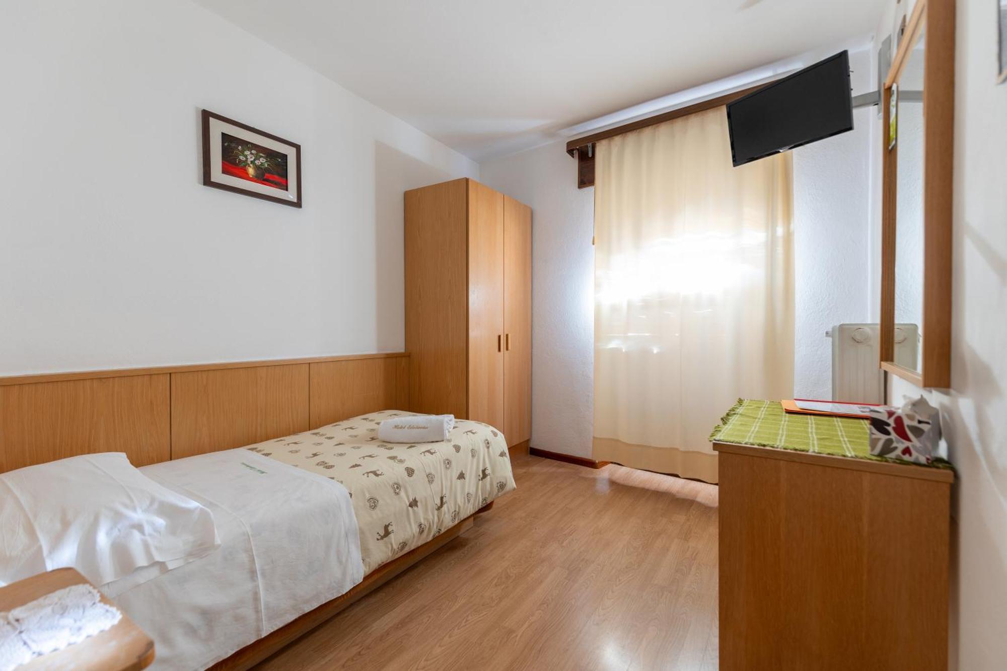 Hotel Edelweiss วัล ดี โซลโด ภายนอก รูปภาพ